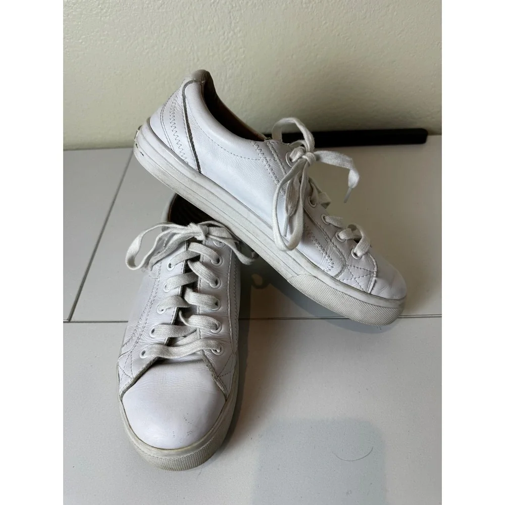 Taos Plim Soul Lux White Leather Sneakers Womens‎ 8.5 Comfort Walking Shoes